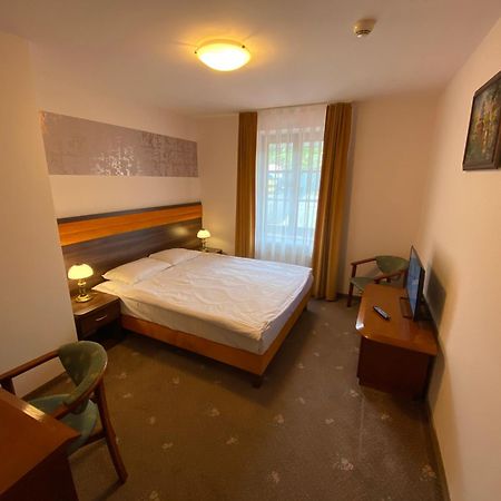 Hotel Grant Krynica Zdroj Εξωτερικό φωτογραφία