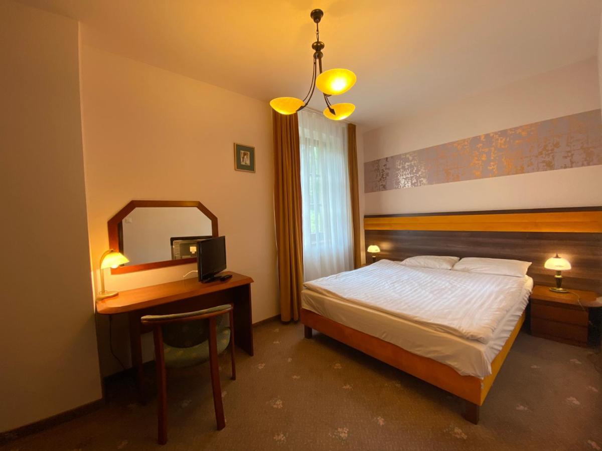 Hotel Grant Krynica Zdroj Εξωτερικό φωτογραφία