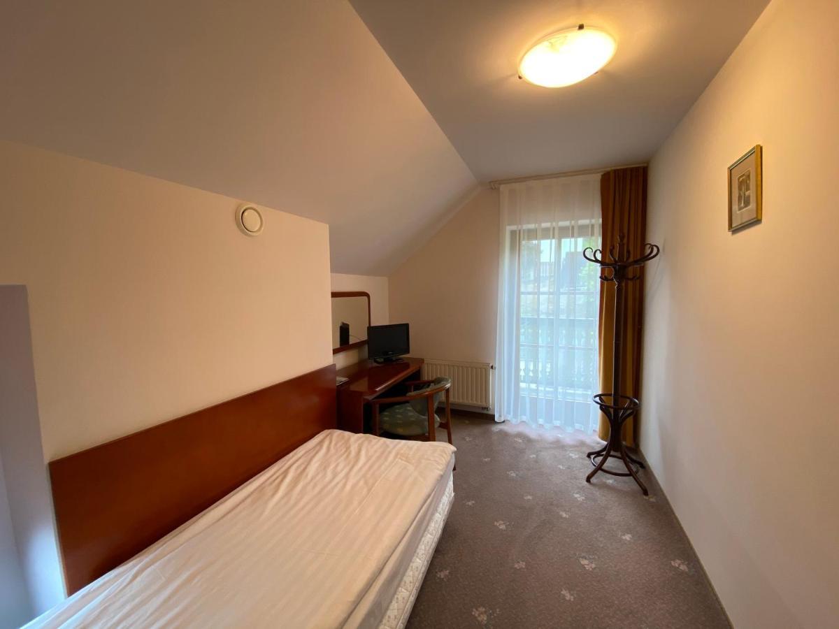 Hotel Grant Krynica Zdroj Εξωτερικό φωτογραφία