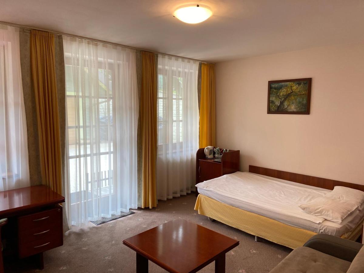 Hotel Grant Krynica Zdroj Εξωτερικό φωτογραφία