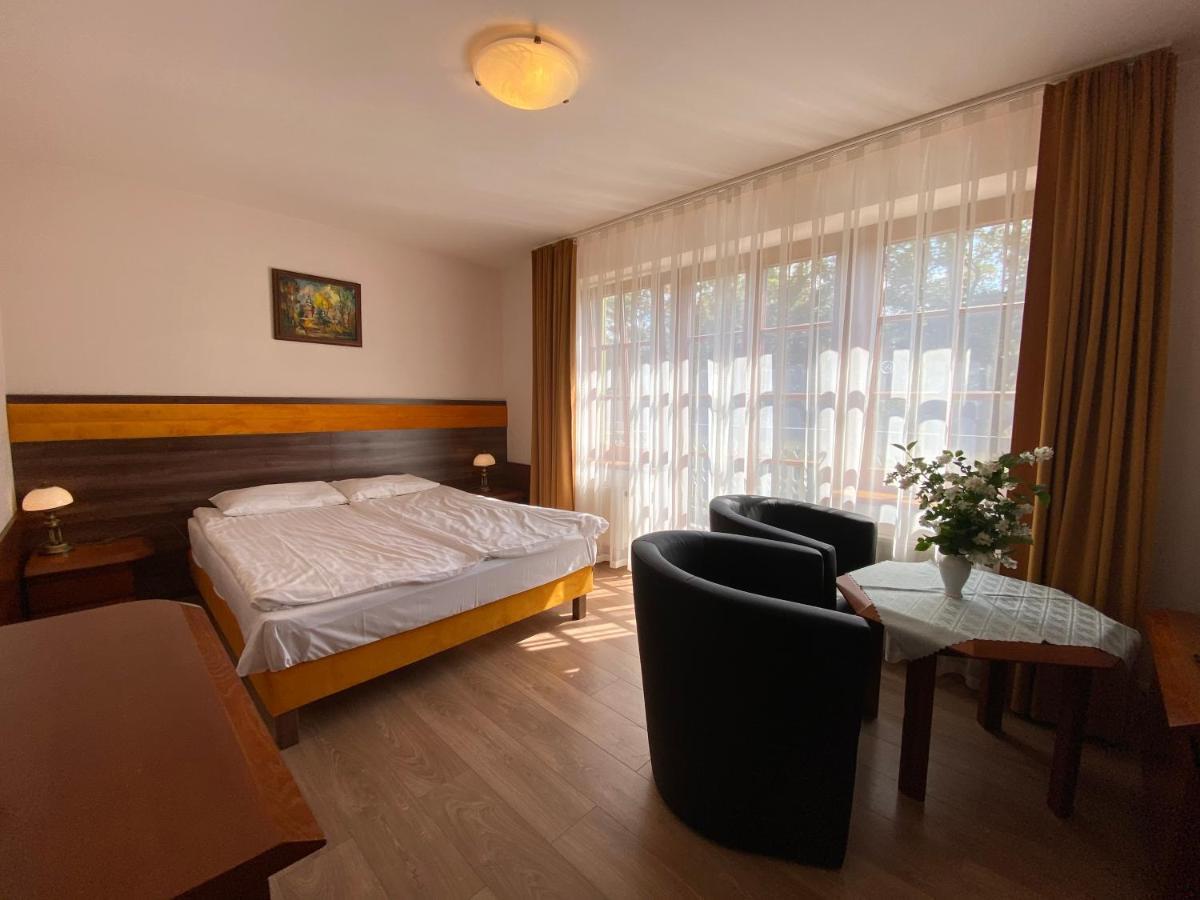 Hotel Grant Krynica Zdroj Εξωτερικό φωτογραφία