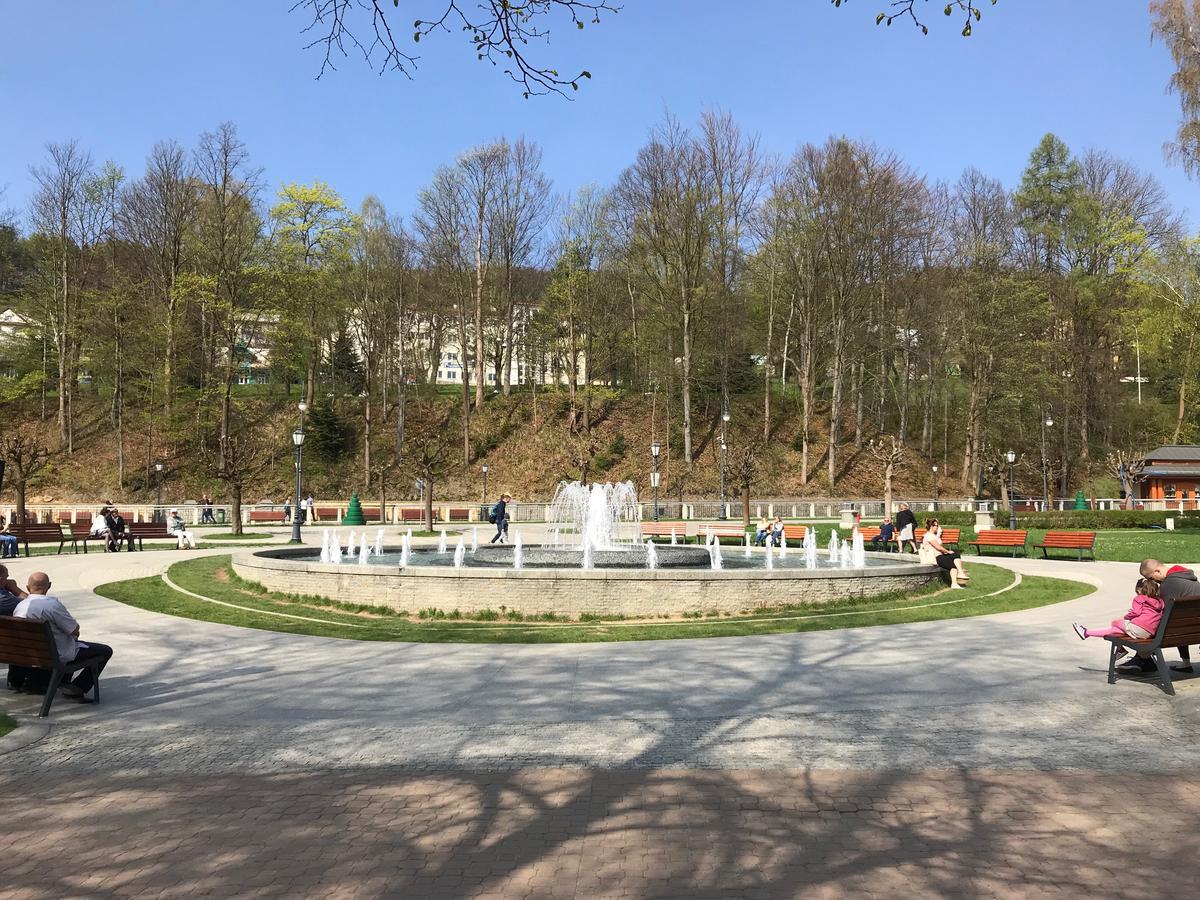 Hotel Grant Krynica Zdroj Εξωτερικό φωτογραφία
